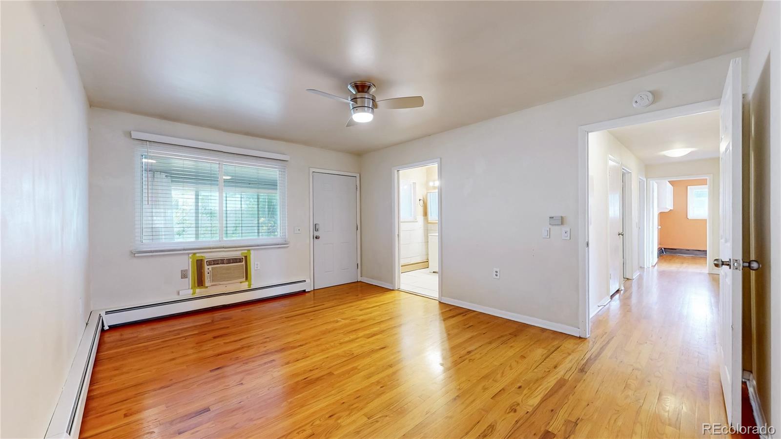 359 Quentin Street Aurora CO 80011