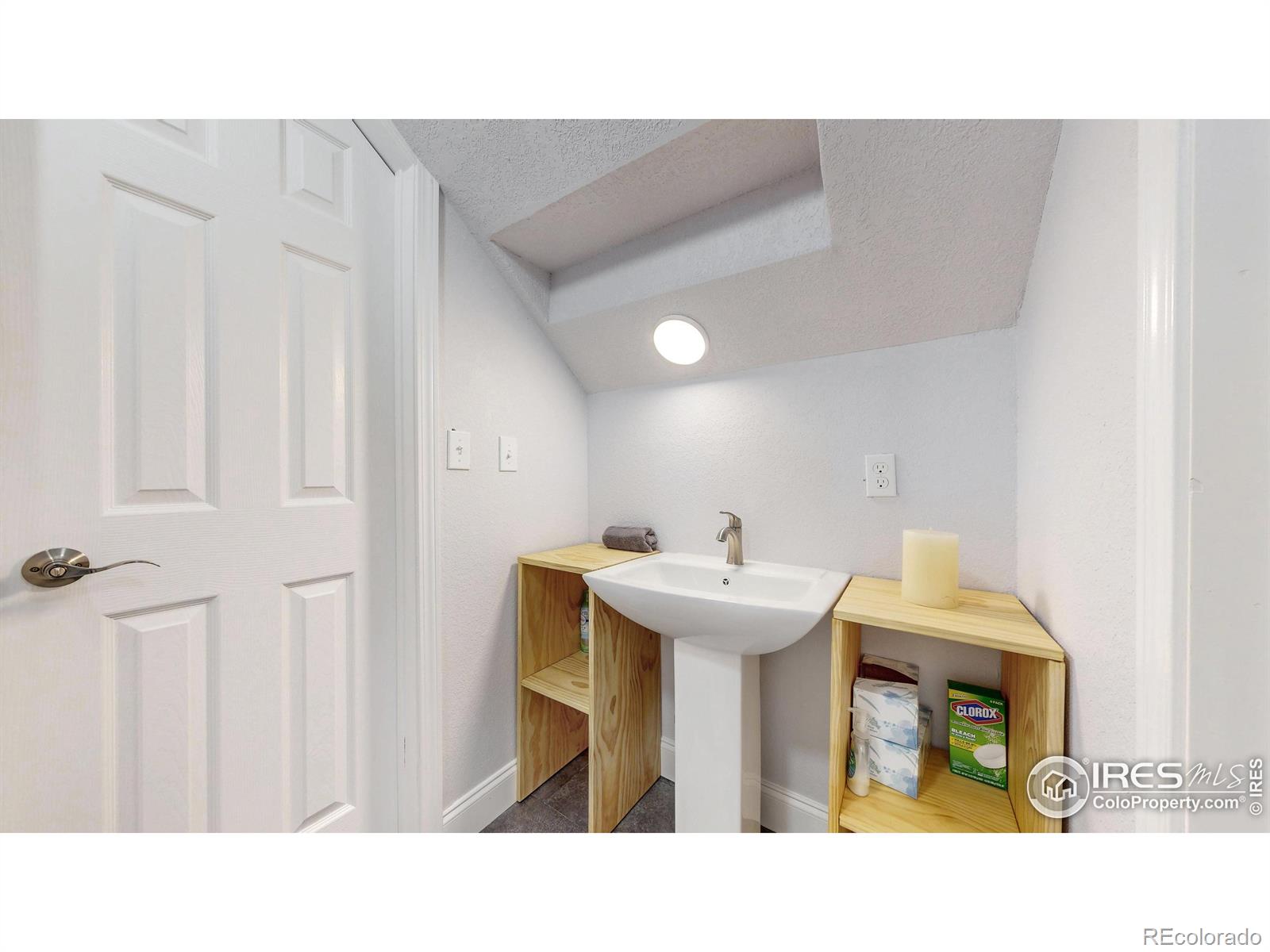 10527 Troy Street Commerce City CO 80022