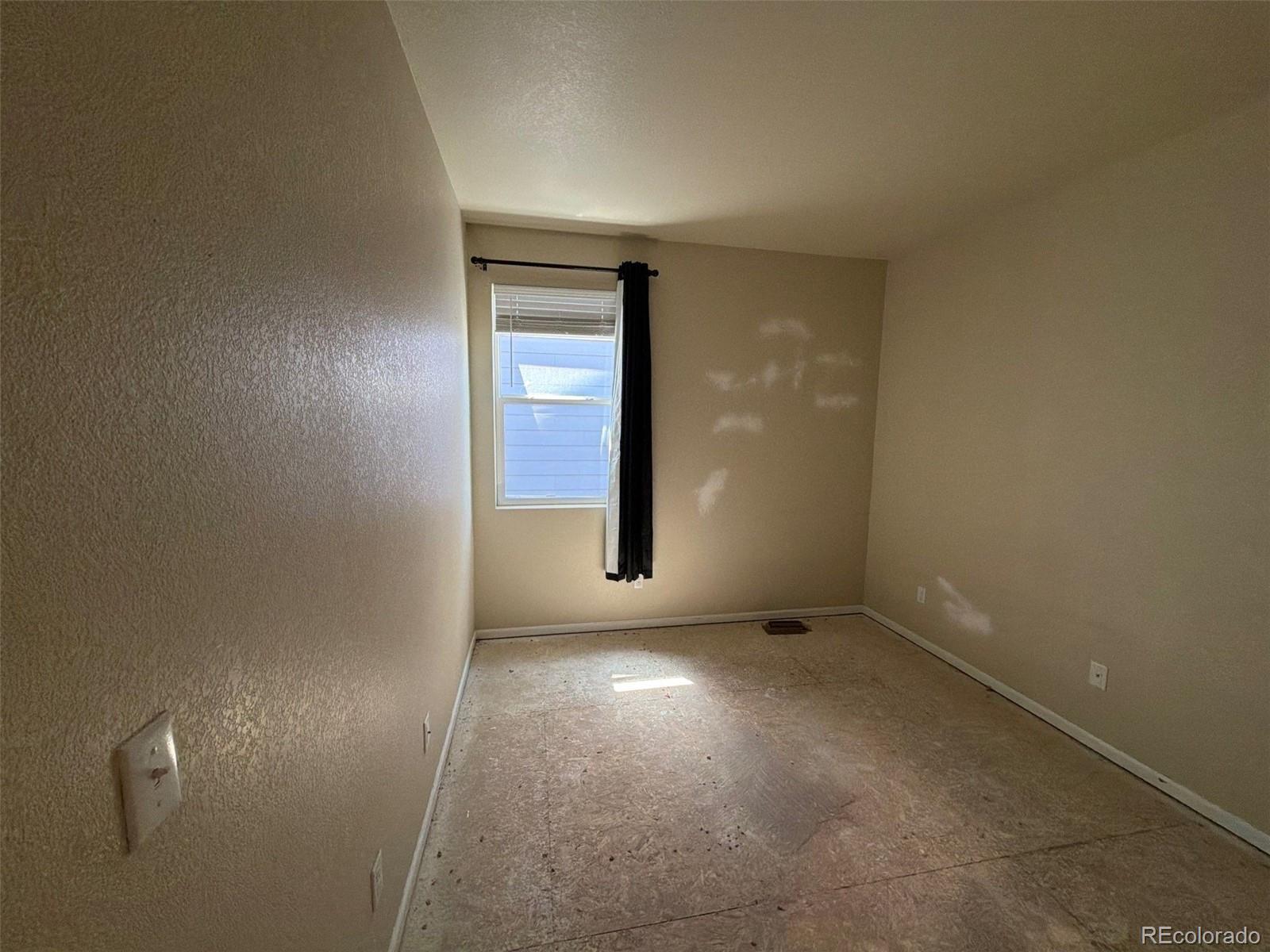 9268 Richfield Street Commerce City CO 80022