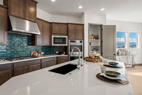 8980 Frolic View Colorado Springs CO 80924