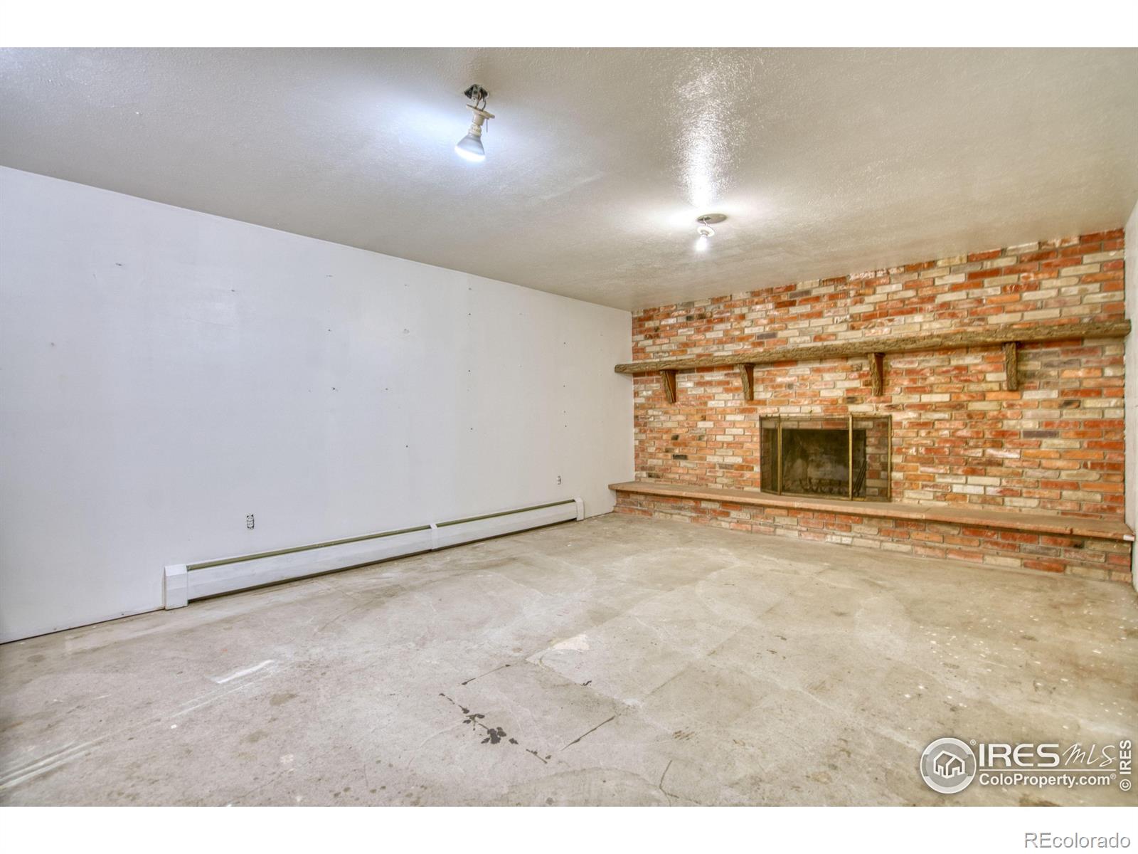 5511 Pioneer Road Boulder CO 80301
