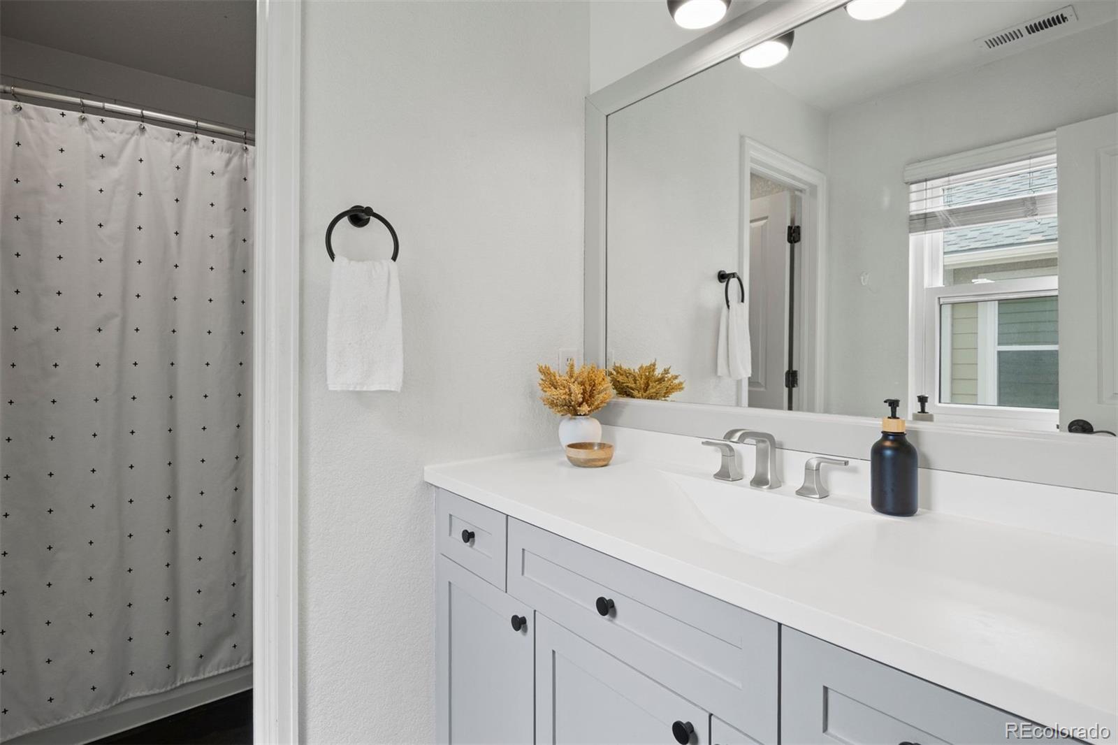 7602 E 8th Place Denver CO 80230