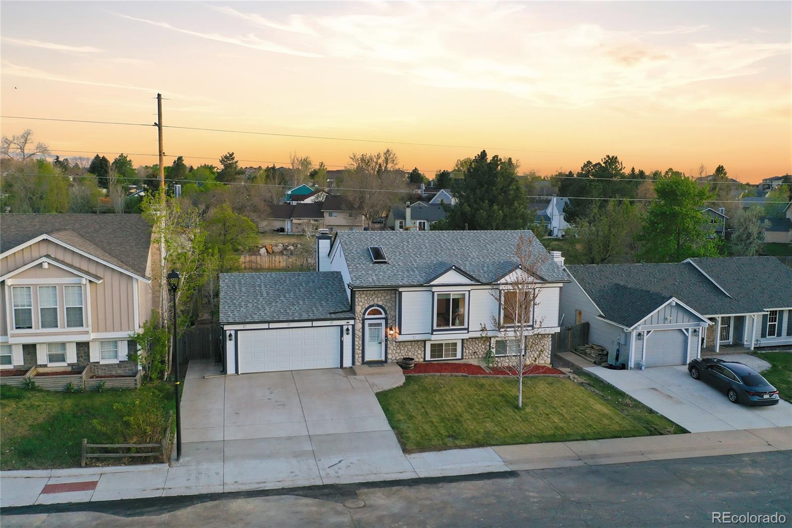 21642 E Alamo Place Centennial CO 80015