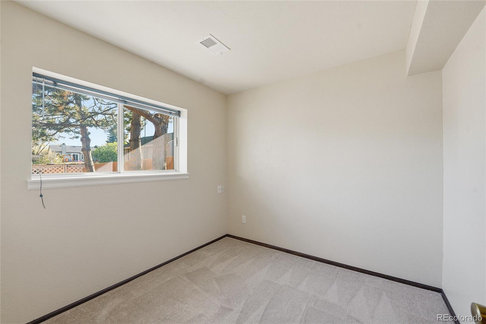 21642 E Alamo Place Centennial CO 80015