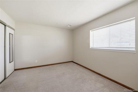 21642 E Alamo Place Centennial CO 80015
