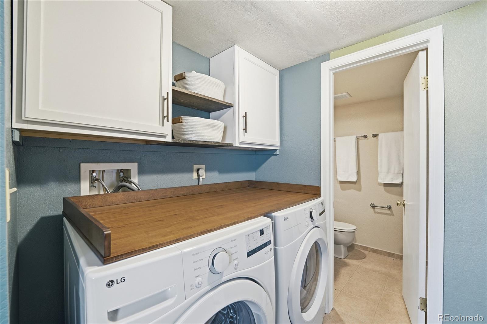 21642 E Alamo Place Centennial CO 80015