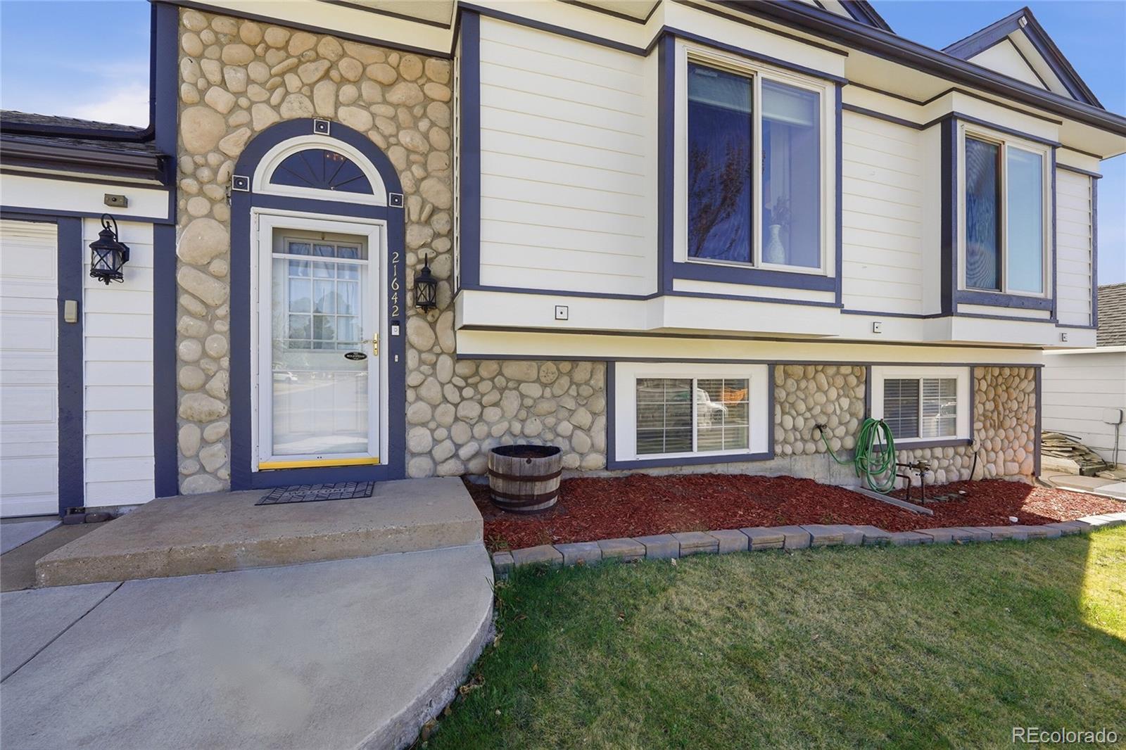 21642 E Alamo Place Centennial CO 80015