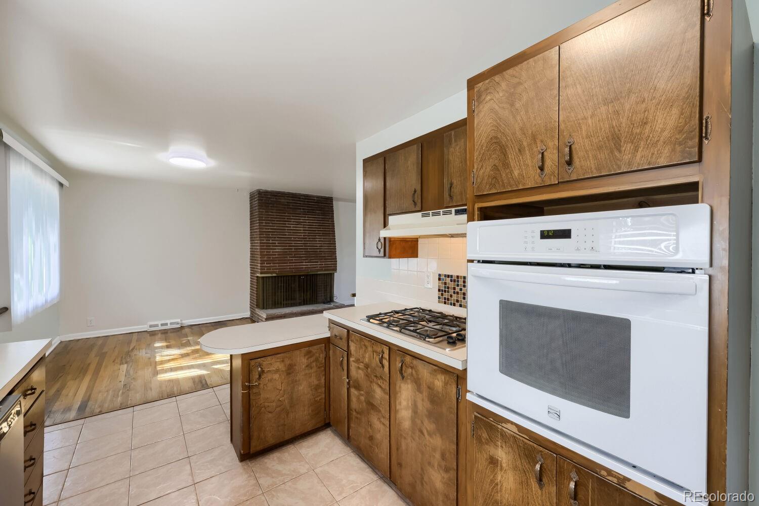 4736 S Perry Street Littleton CO 80123