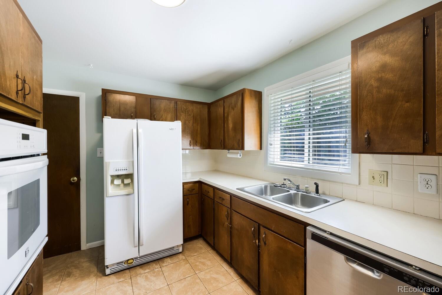 4736 S Perry Street Littleton CO 80123