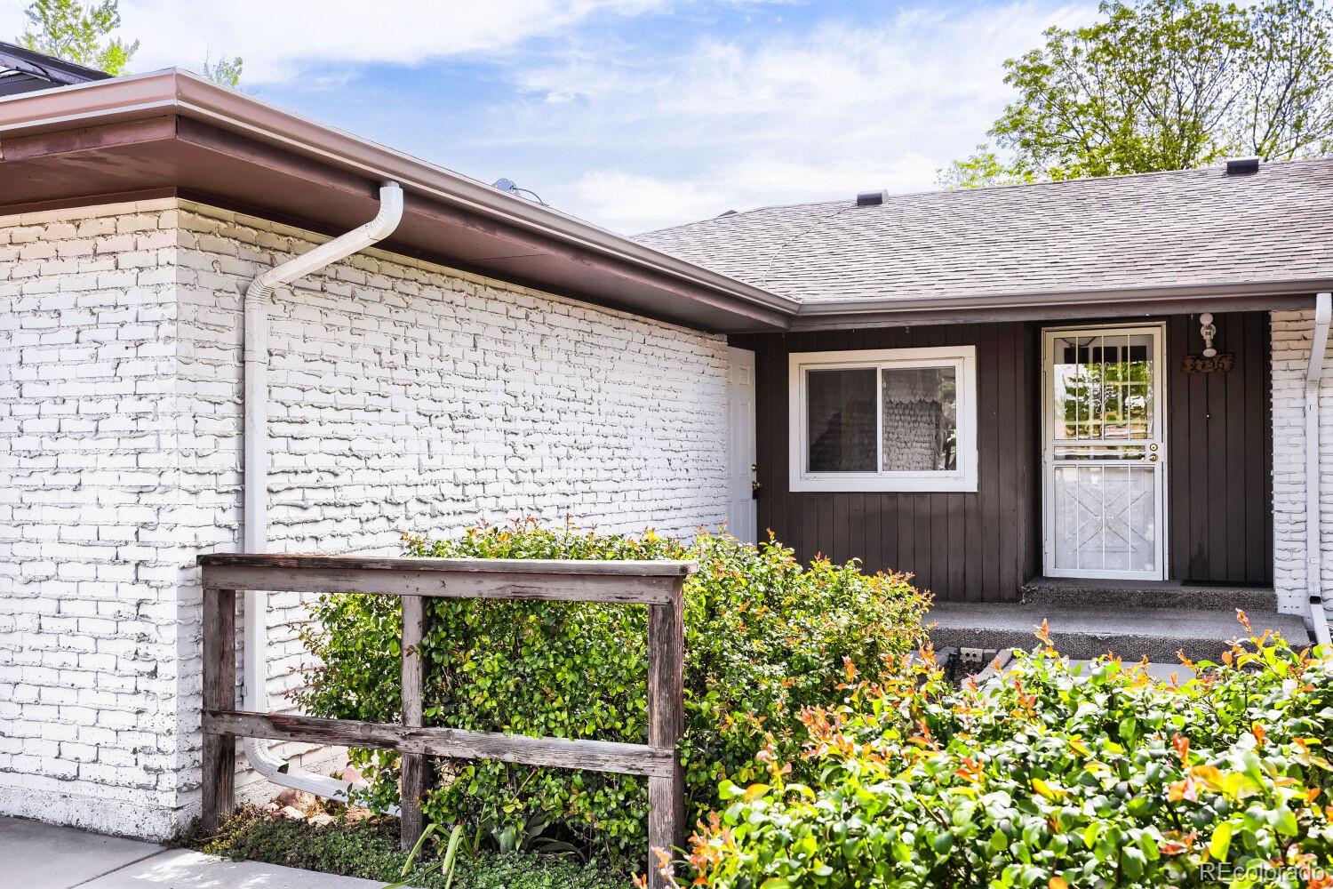 4736 S Perry Street Littleton CO 80123