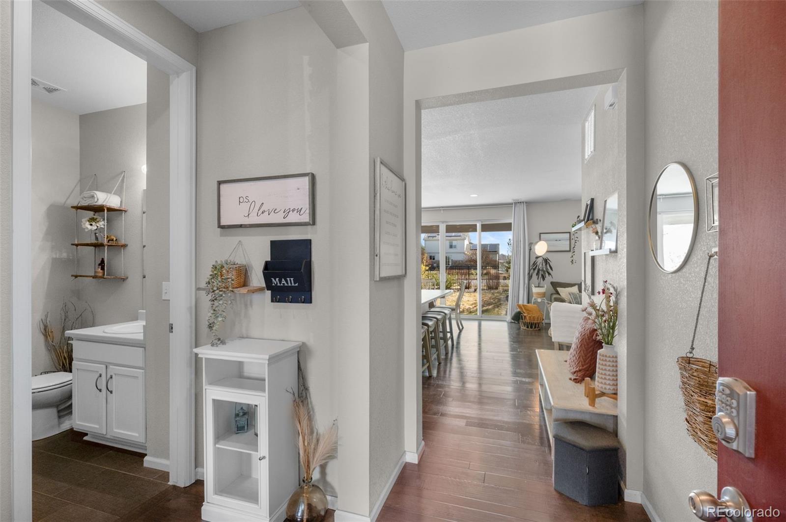 240 S Langdale Court Aurora CO 80018