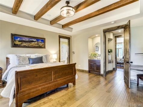 4735 Saxton Hollow Road Colorado Springs CO 80908