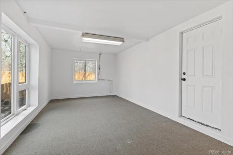 938 Salem Street Aurora CO 80011