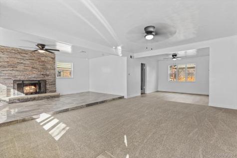 938 Salem Street Aurora CO 80011