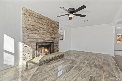 938 Salem Street Aurora CO 80011