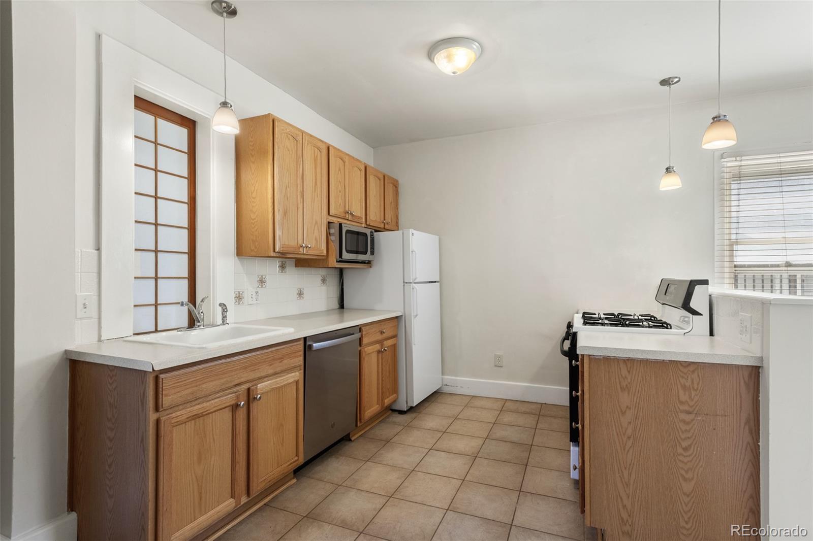 914 E Iowa Avenue Denver CO 80210