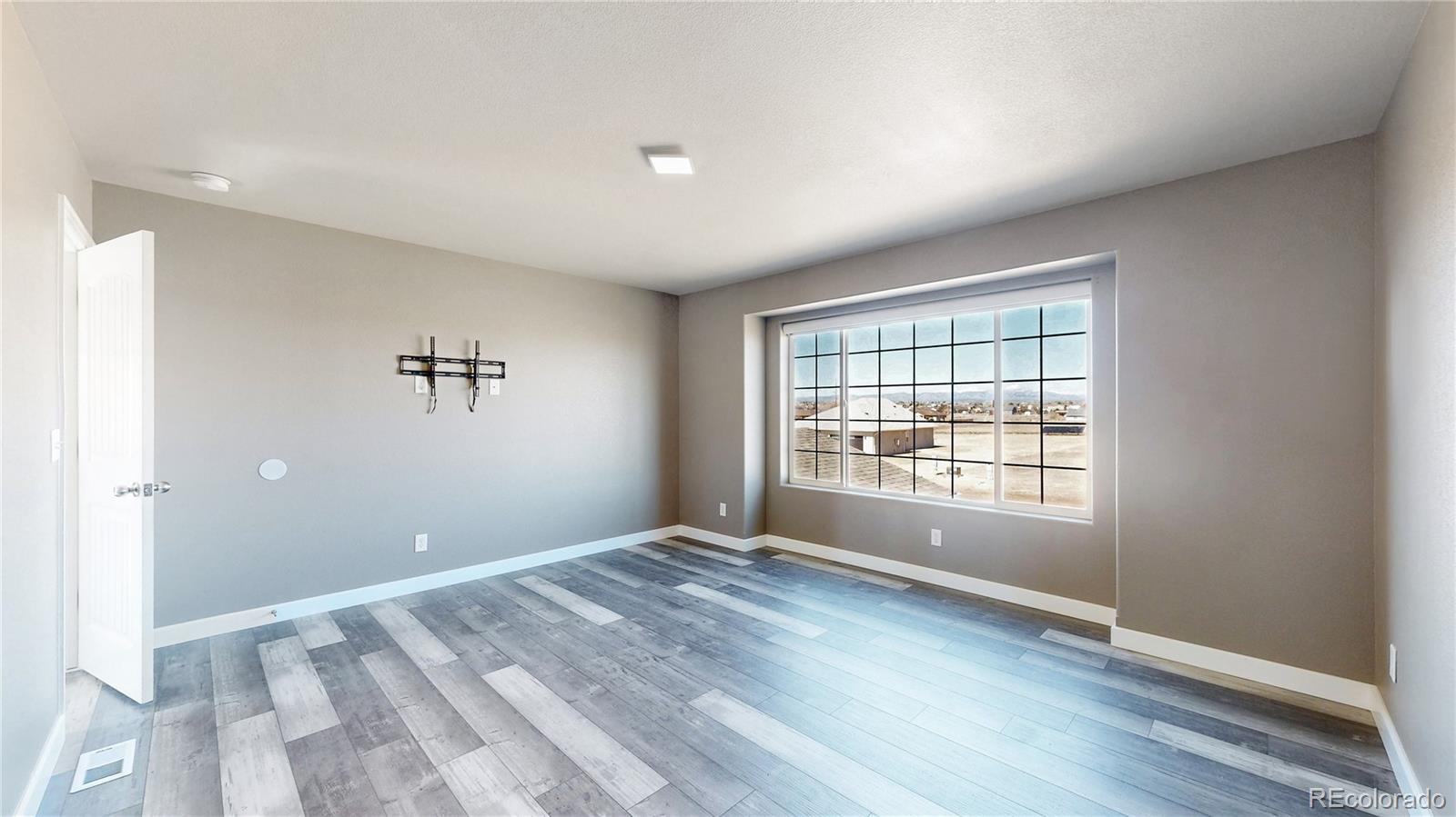 980 W El Nido Pueblo CO 81007