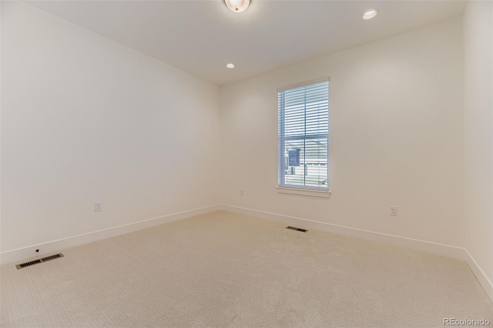 9046 S Shawnee Court Aurora CO 80016