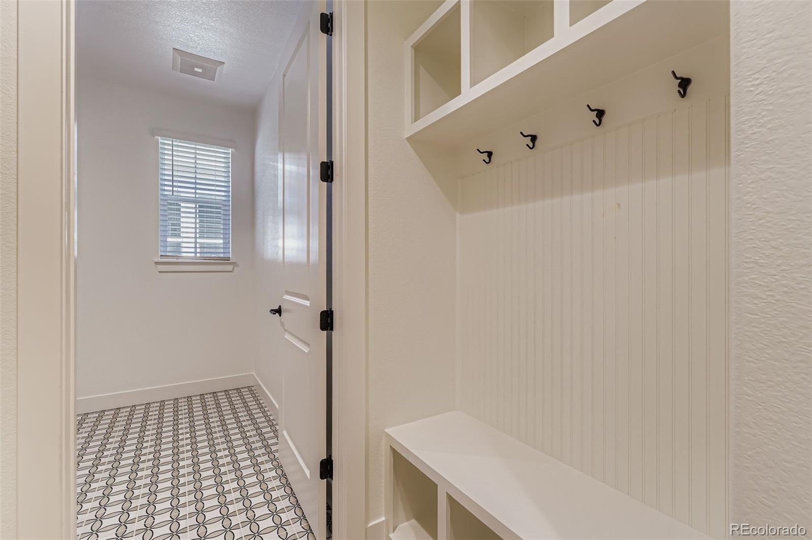 9046 S Shawnee Court Aurora CO 80016