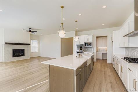 9046 S Shawnee Court Aurora CO 80016