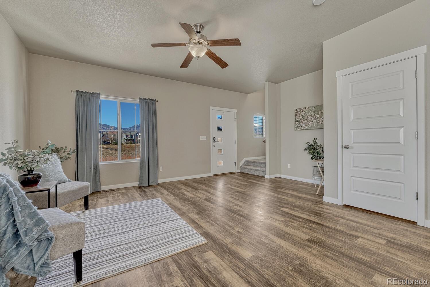 898 Antrim Loop Colorado Springs CO 80910