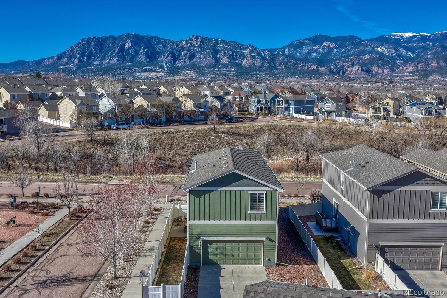 898 Antrim Loop Colorado Springs CO 80910