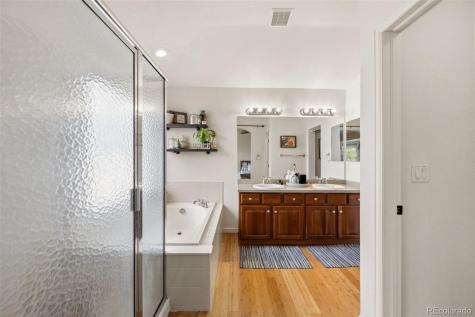 23641 E Whitaker Drive Aurora CO 80016