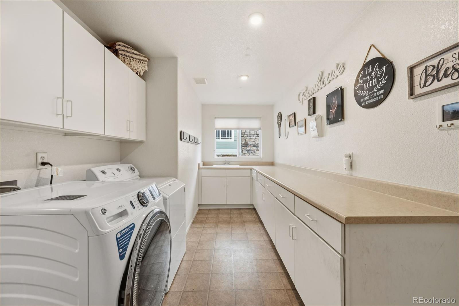 23641 E Whitaker Drive Aurora CO 80016