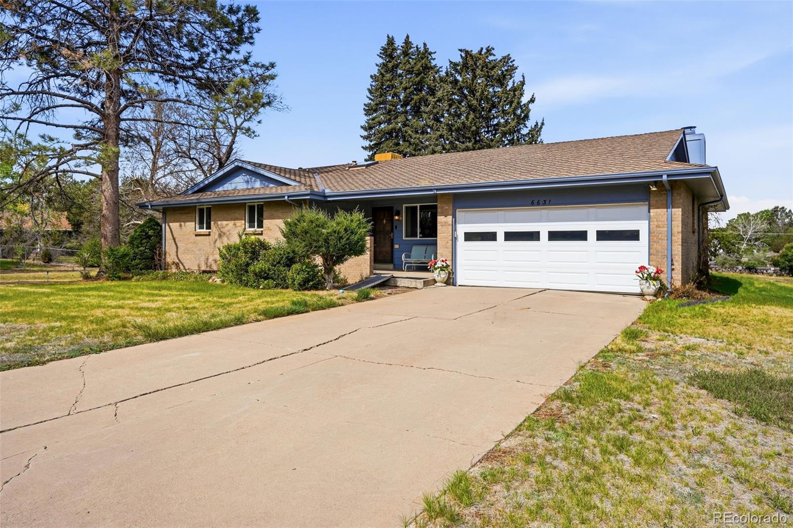 6631 S Billings Way Centennial CO 80111