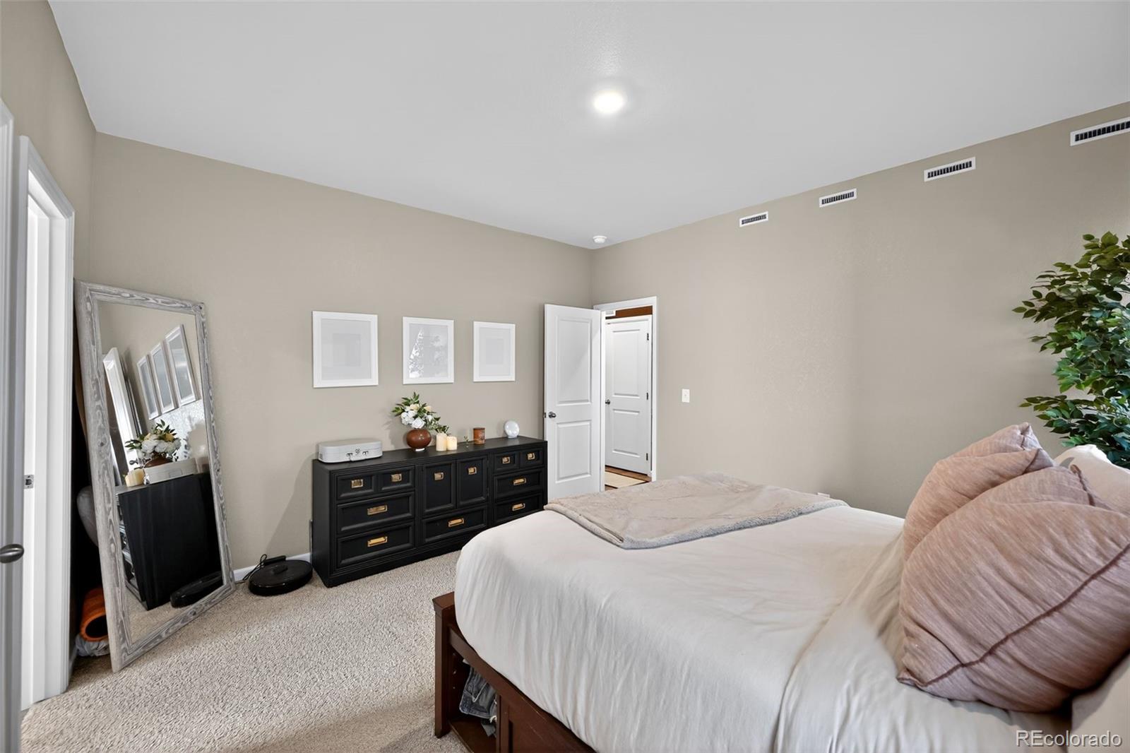3042 Nectar Street Strasburg CO 80136
