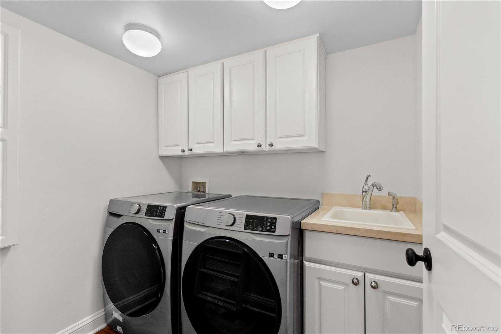 1090 S Race Street Denver CO 80209