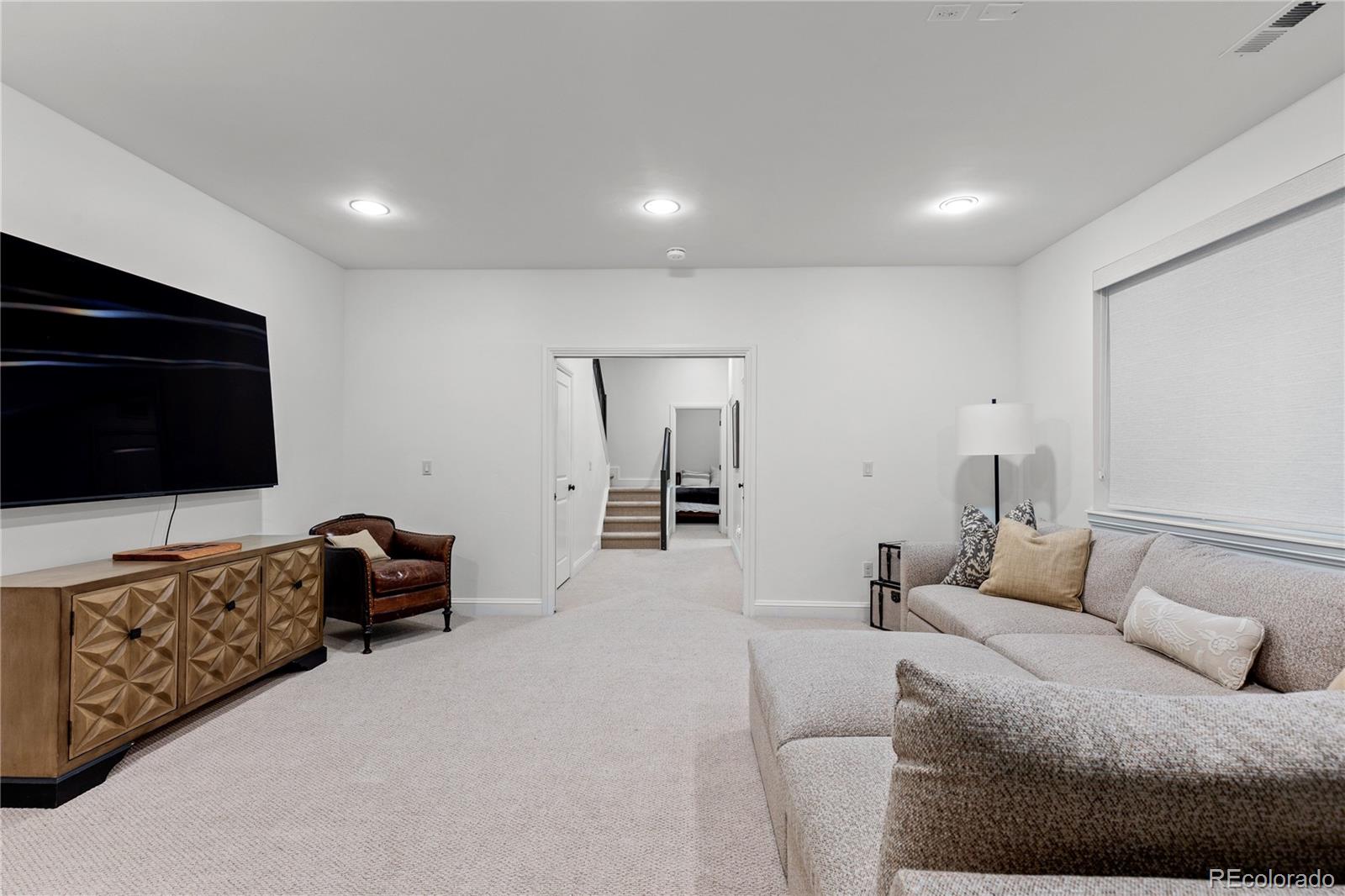 1090 S Race Street Denver CO 80209