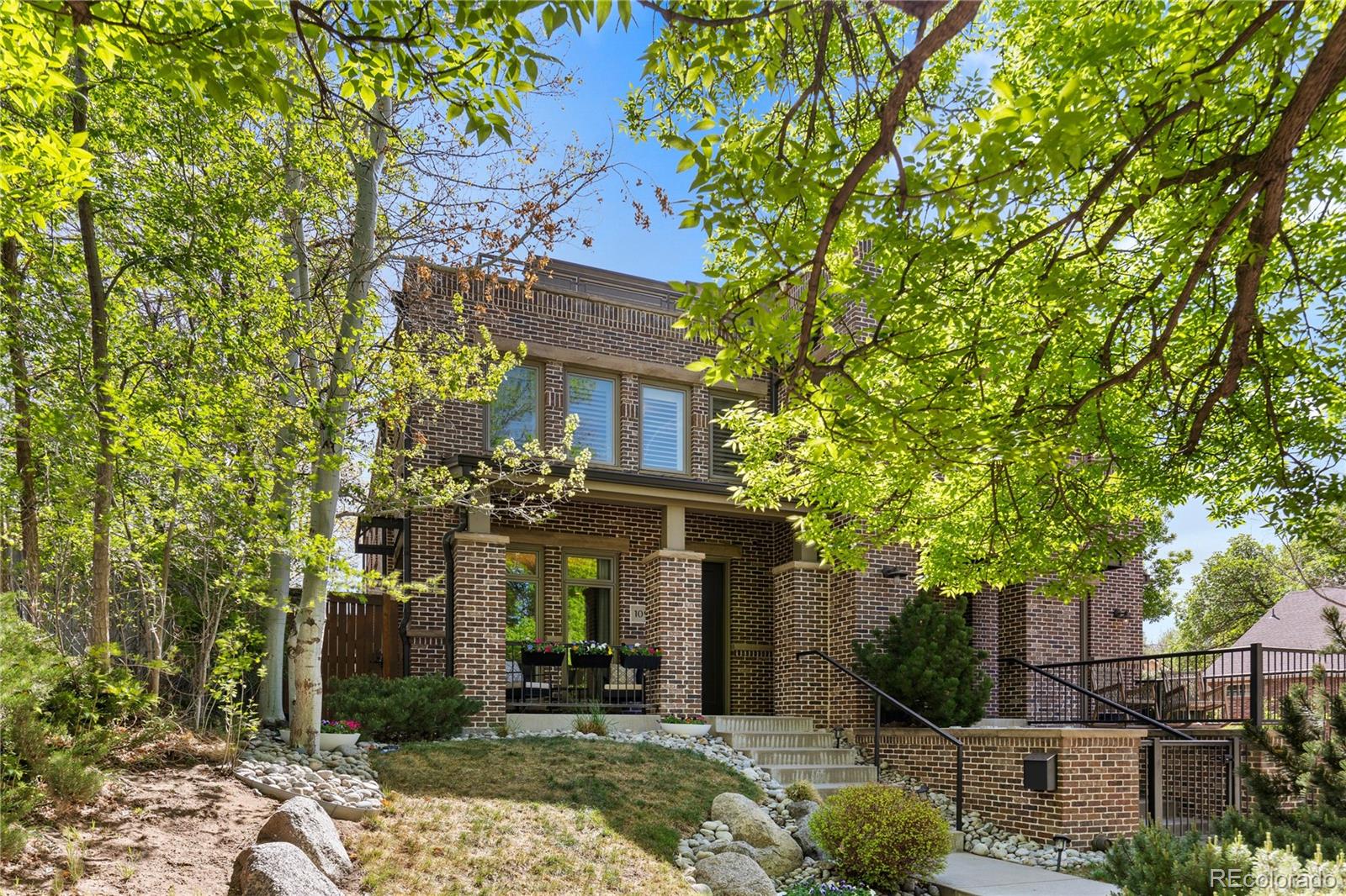 1090 S Race Street Denver CO 80209