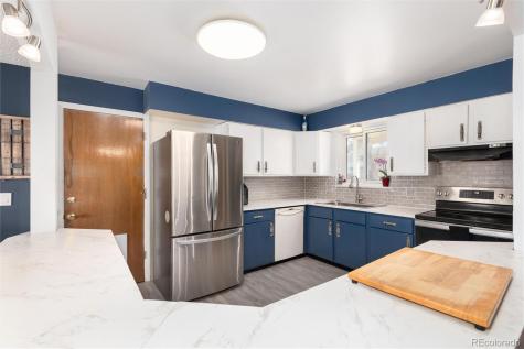 2945 S Teller Street Denver CO 80227