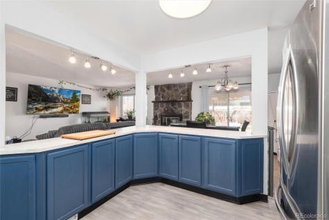 2945 S Teller Street Denver CO 80227