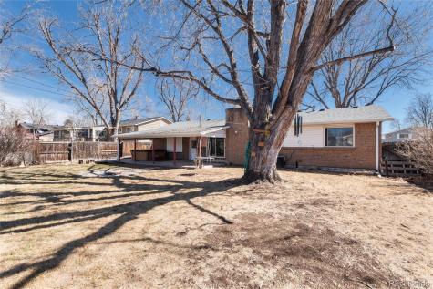 2945 S Teller Street Denver CO 80227