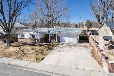 2945 S Teller Street Denver CO 80227