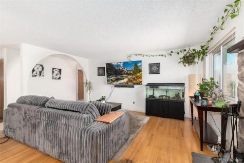 2945 S Teller Street Denver CO 80227
