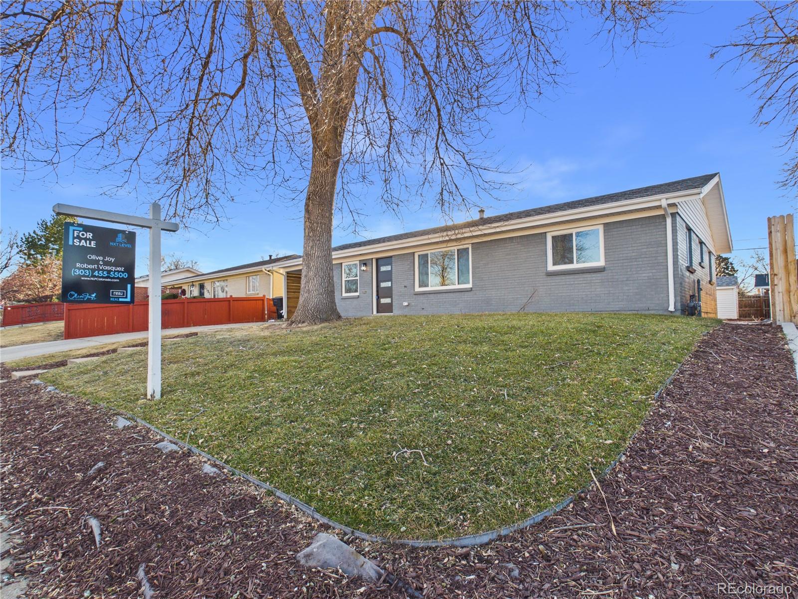 2571 S Perry Street Denver CO 80219