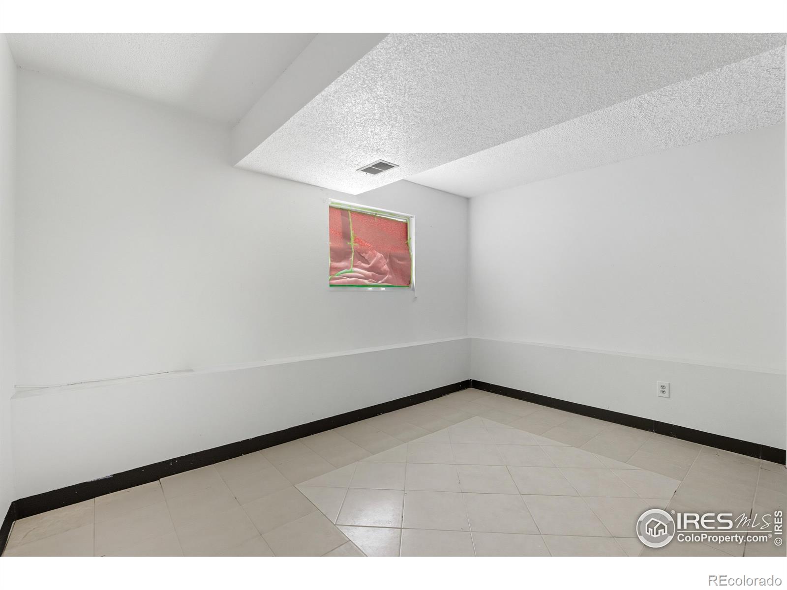 14509 Andrews Drive Denver CO 80239