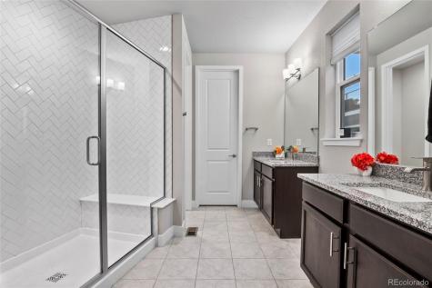 6034 N Nepal Street Aurora CO 80019