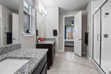 6034 N Nepal Street Aurora CO 80019