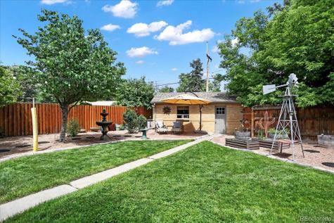 1660 Roslyn Street Denver CO 80220