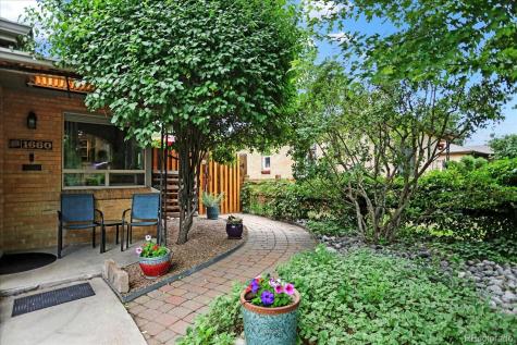 1660 Roslyn Street Denver CO 80220
