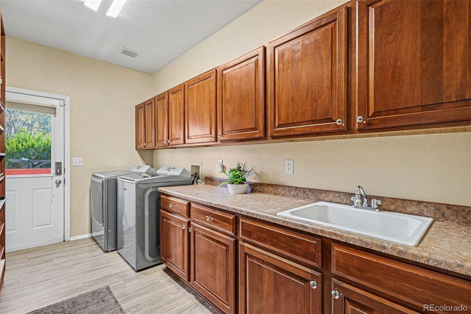 9690 S Dover Way Littleton CO 80127