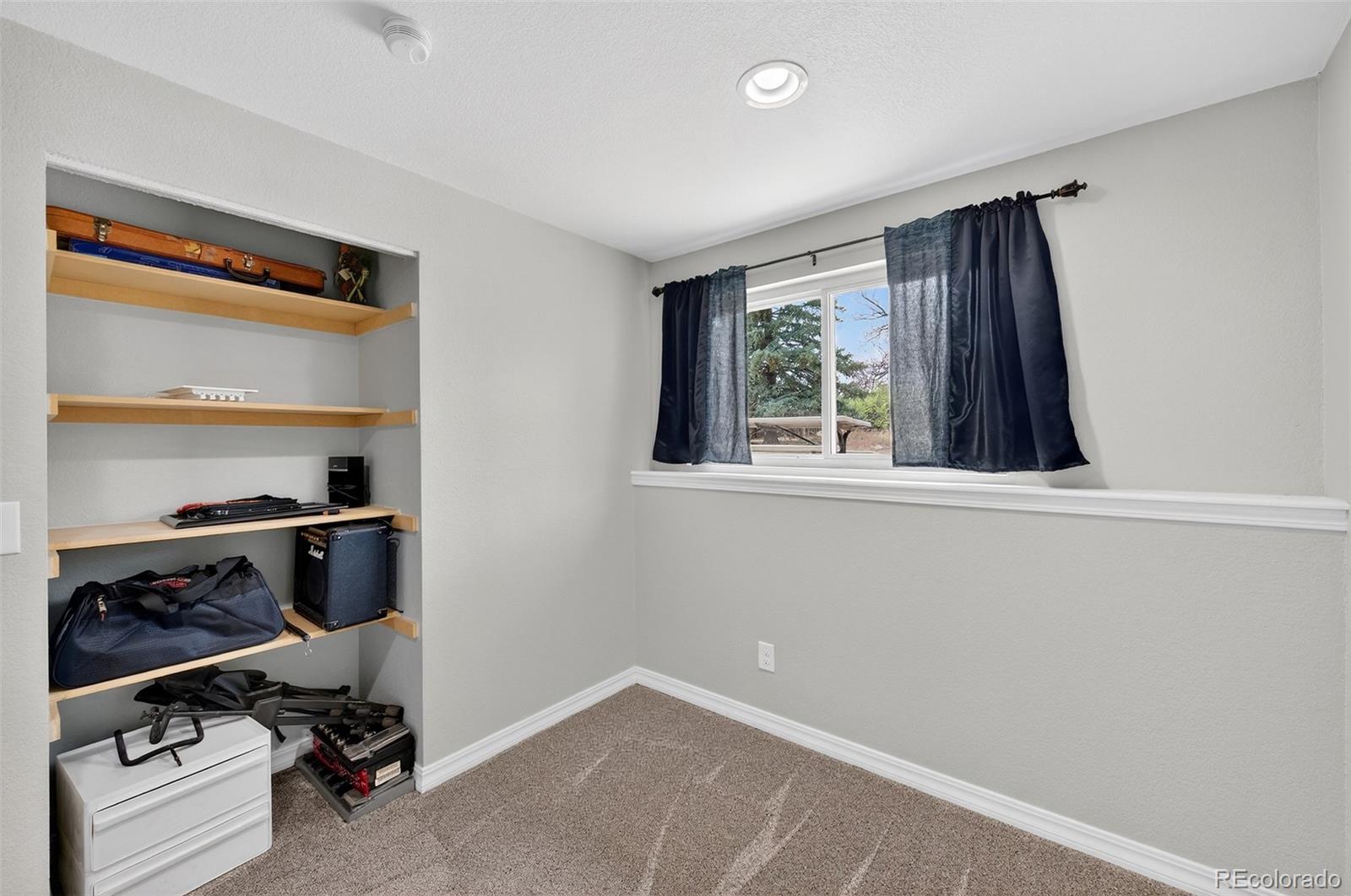1205 S Telluride Street Aurora CO 80017