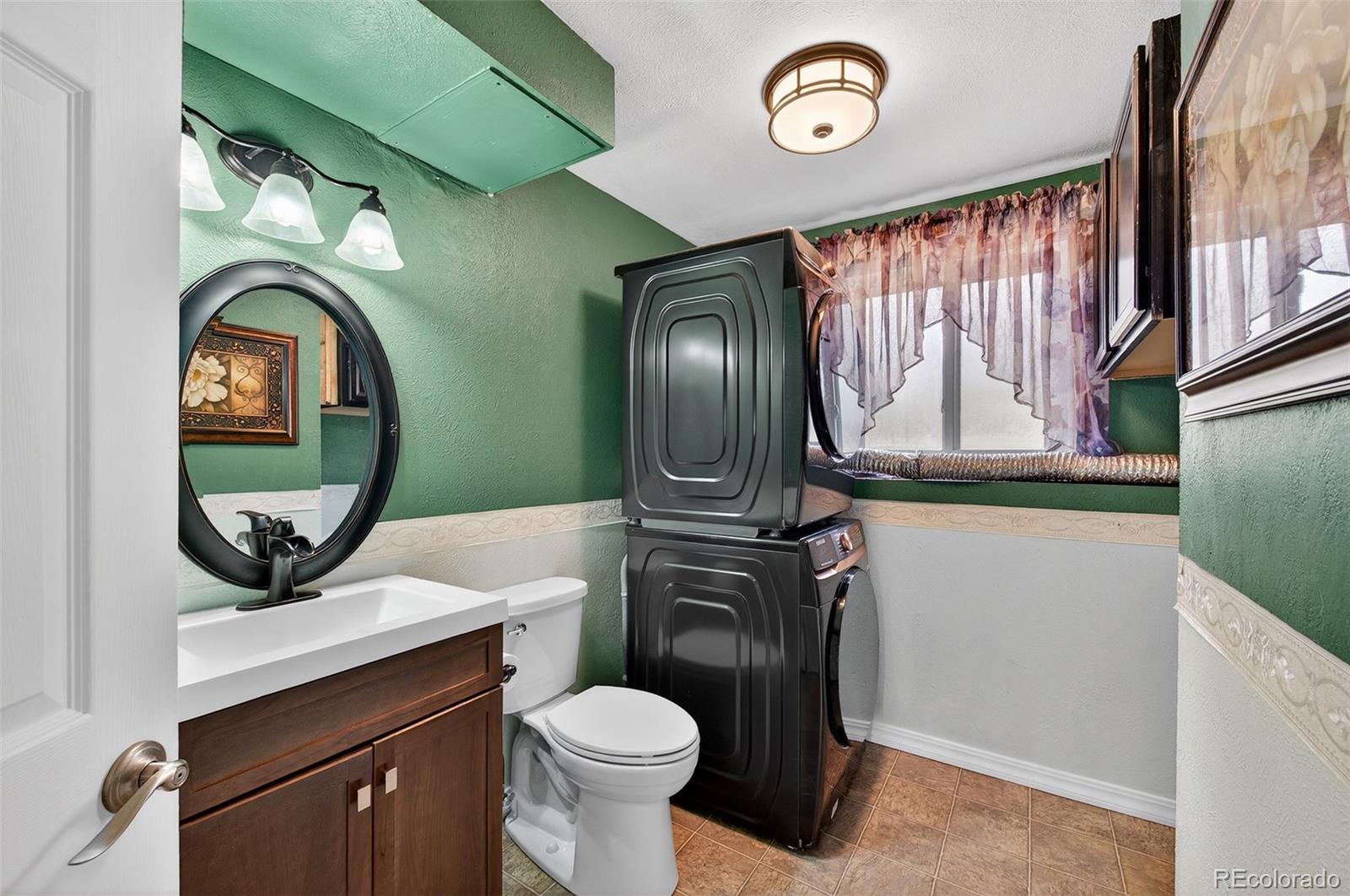 1205 S Telluride Street Aurora CO 80017