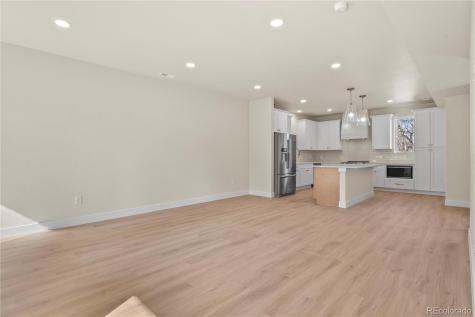 7 Noyer Court Colorado Springs CO 80906