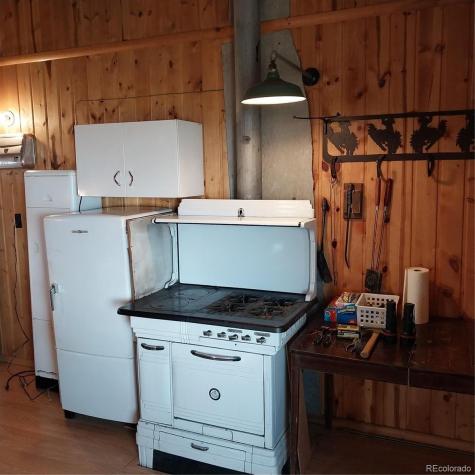 716 Doe Street Hartsel CO 80449