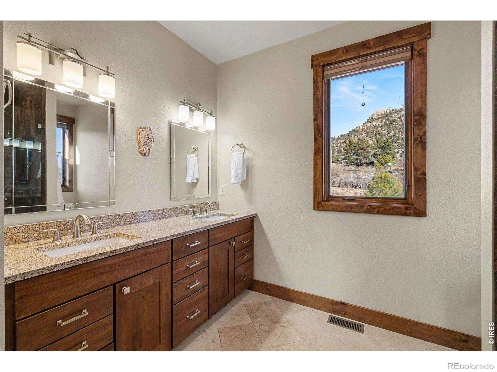 285 Indian Trail Estes Park CO 80517
